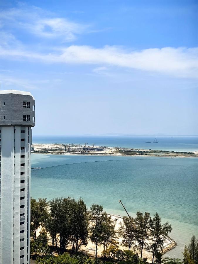 Ls Mansion One Apartamento George Town Exterior foto